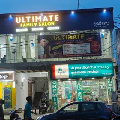 Ultimate Family Saloon